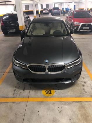 BMW 320i 2.0 16V TURBO GASOLINA GP AUTOMÁTICO
